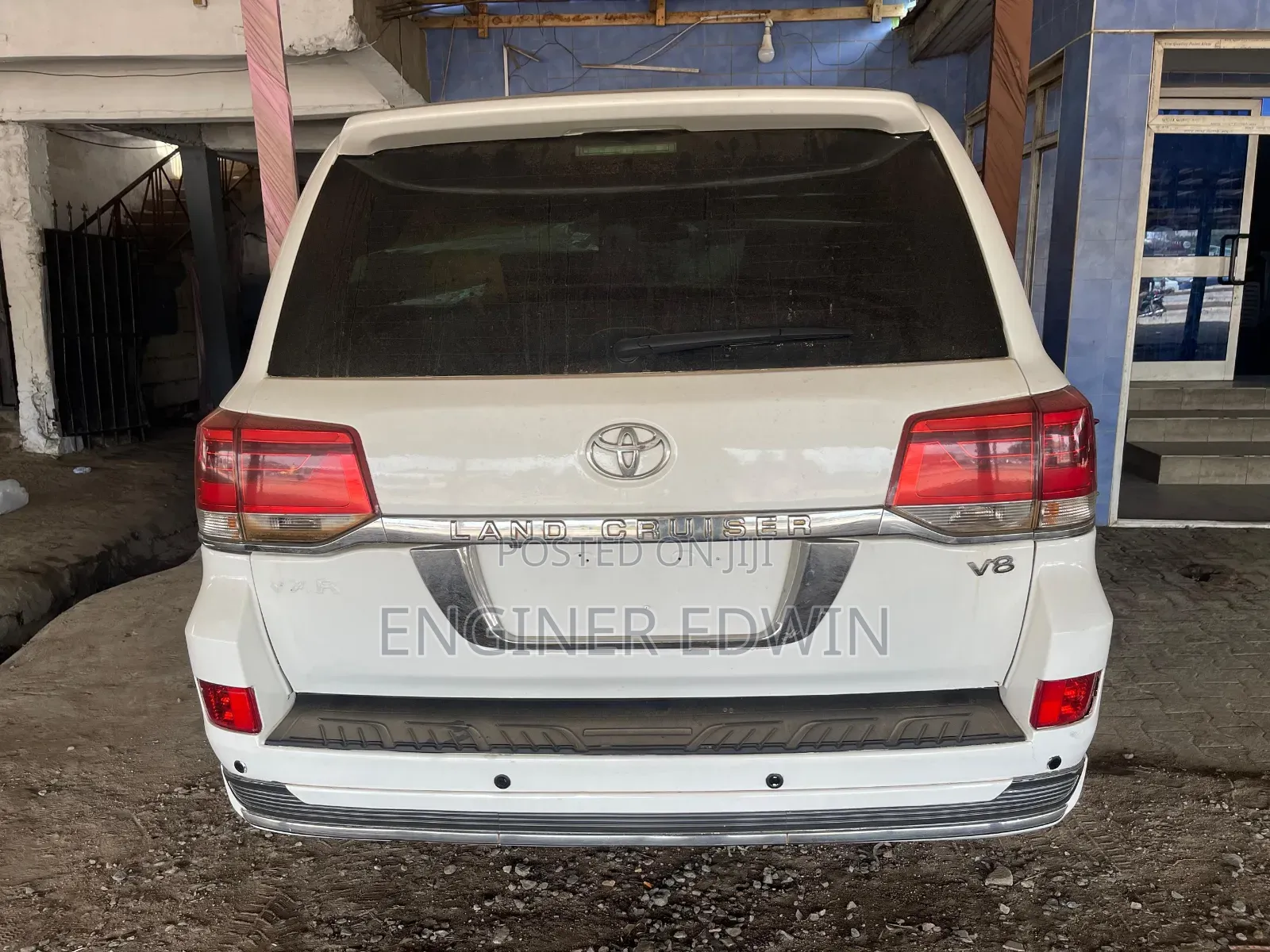 Toyota Land Cruiser 2014 White