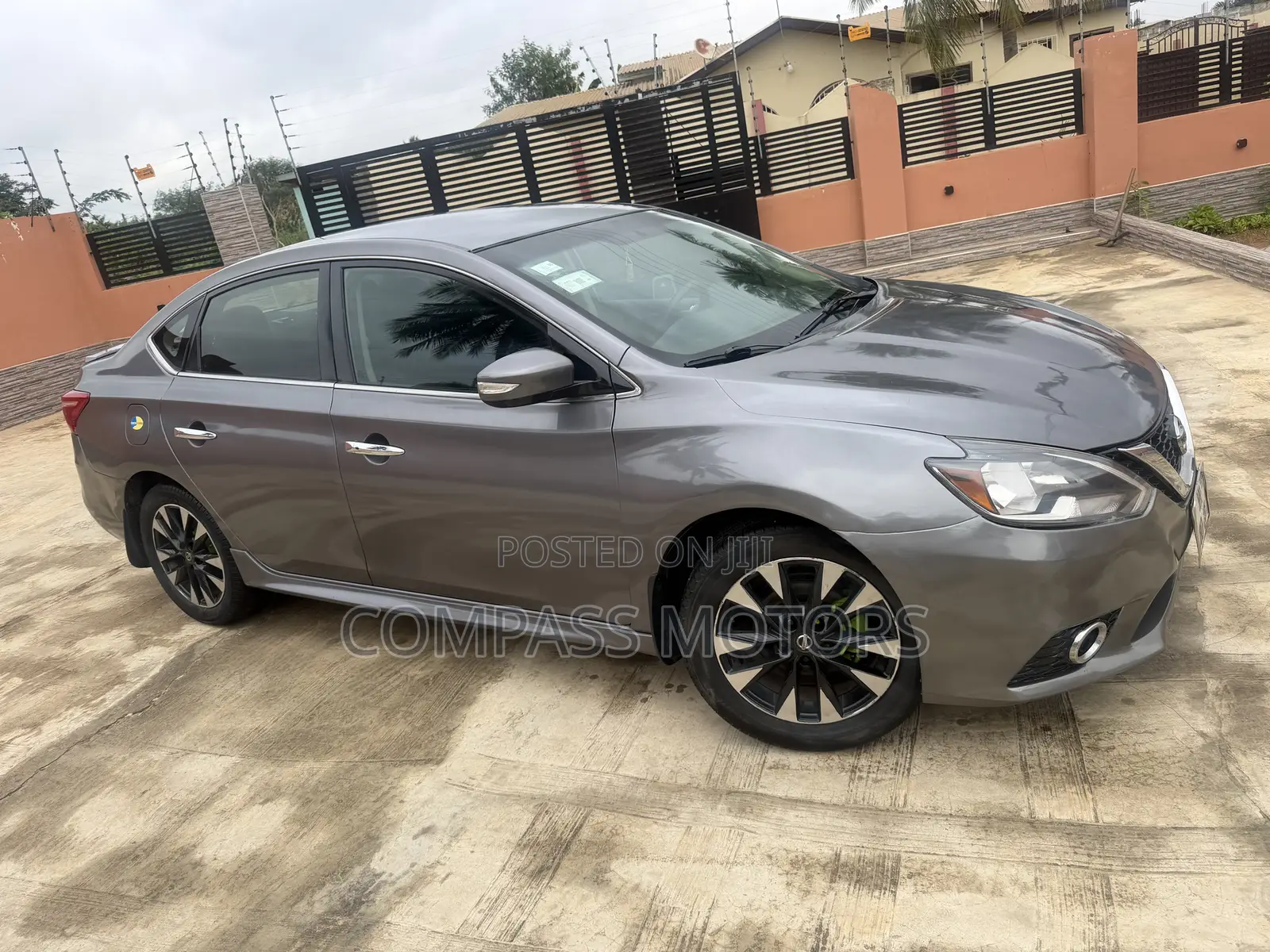Nissan Sentra 2017 Gray