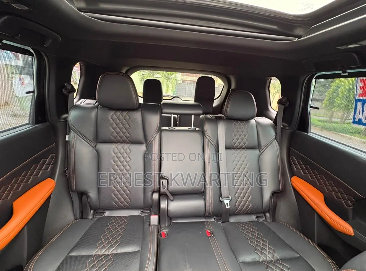 Mitsubishi Outlander 2022 Black