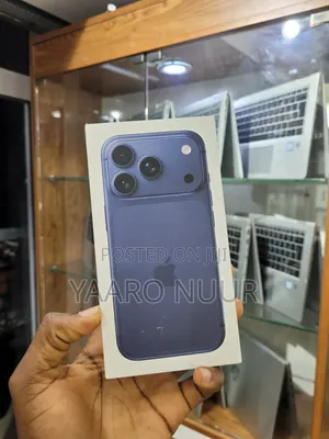 New Apple iPhone 17 Pro Max 256 GB Blue