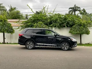 Mitsubishi Outlander SE AWC 2019 Black