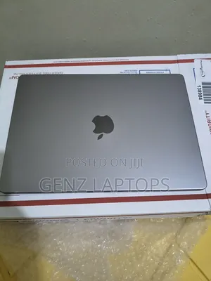 New Laptop Apple MacBook Pro 2023 M2 16GB Apple M2 SSD 512GB