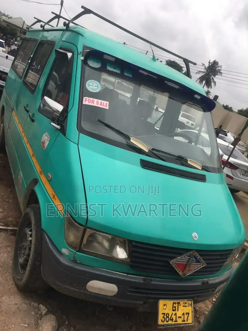 Mercedes-Benz Sprinter 2006 Green