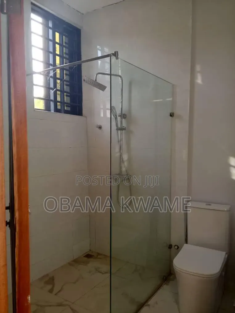 3bdrm House in Laryea Homes, Amasaman for sale