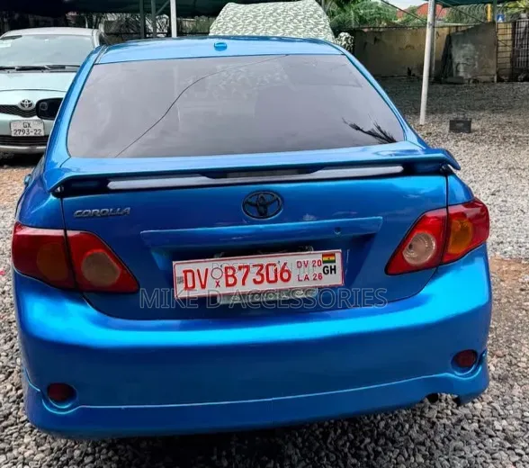 Toyota Corolla 2012 Blue