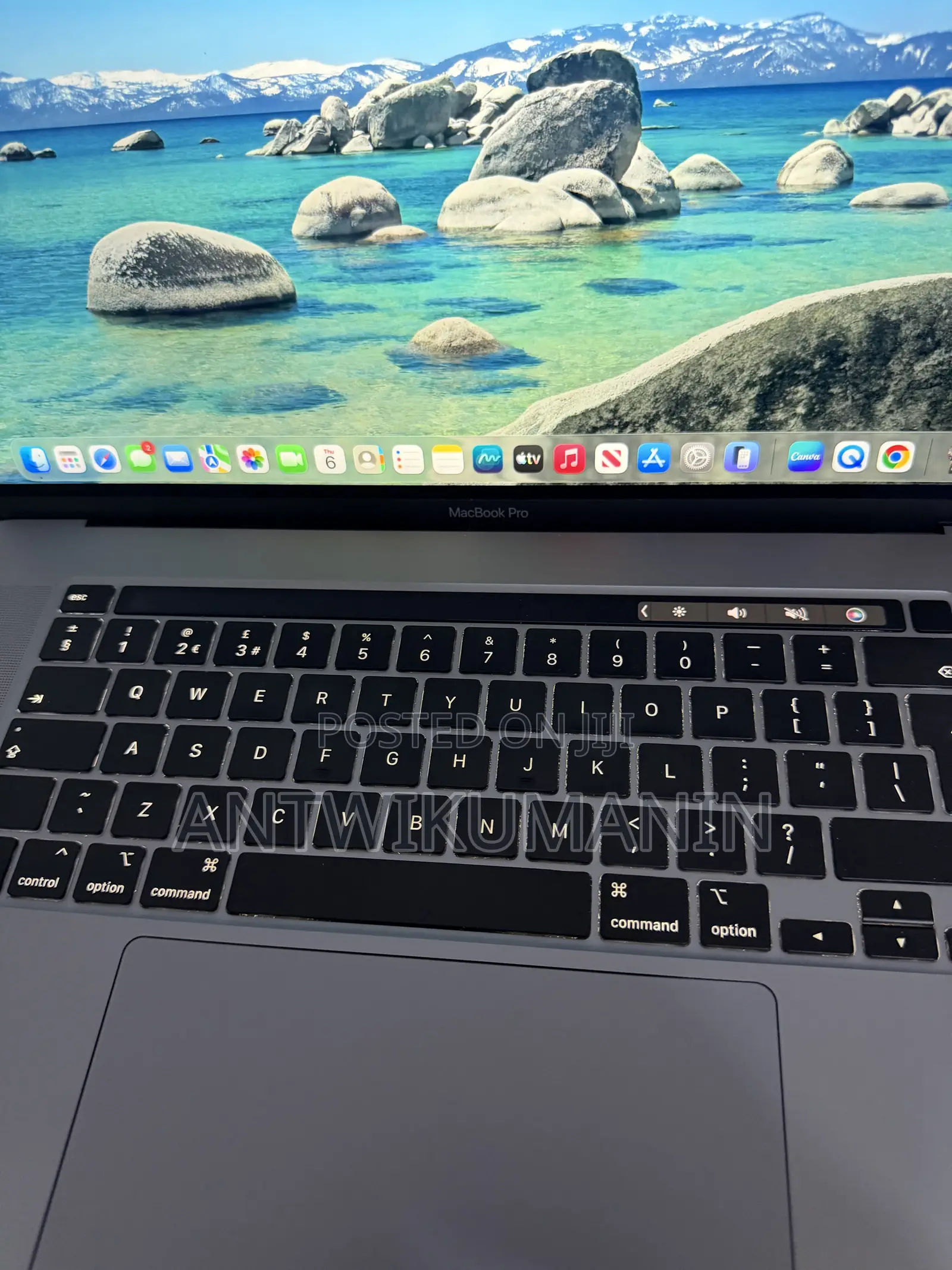 New Laptop Apple MacBook Pro 2019 16GB Intel Core i7 SSD 512GB