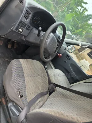 Toyota HiAce 2012 White