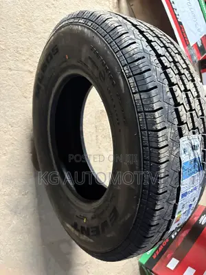 225/70r15c Tire