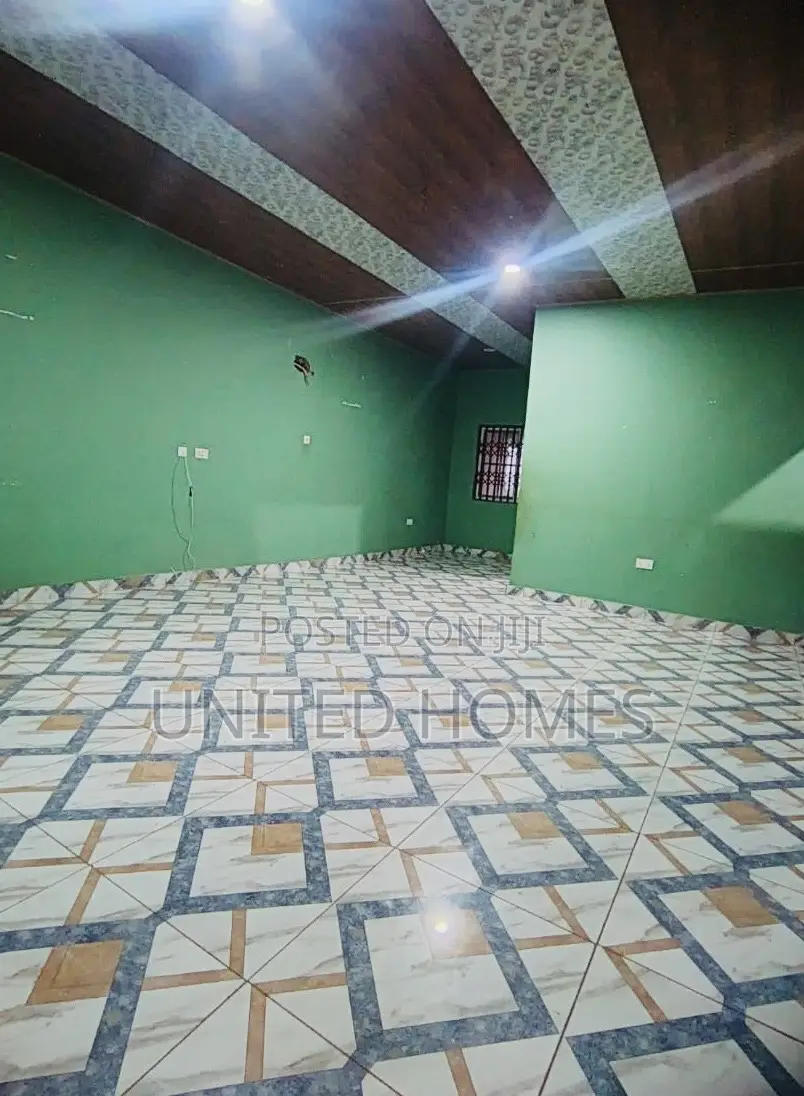 2bdrm Apartment in Ablekuma for rent