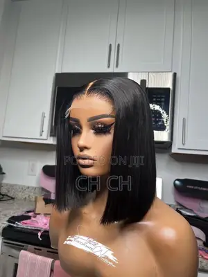 New 100% Human Hair Black 12 Inches Short Bob Wig a 4by4 Closure