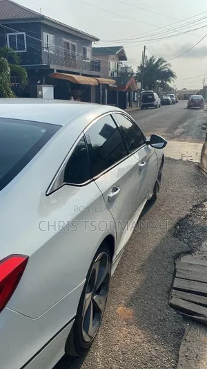 Honda Accord 2019 White