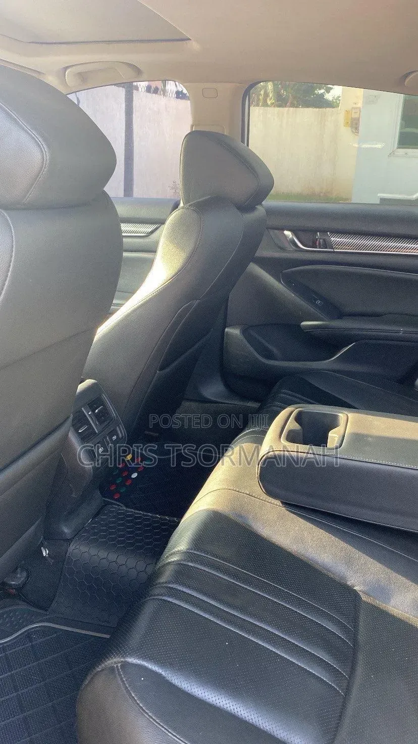 Honda Accord 2019 White