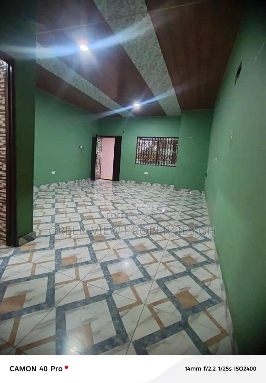 2bdrm Apartment in Ablekuma for rent