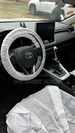 Toyota RAV4 2023 White