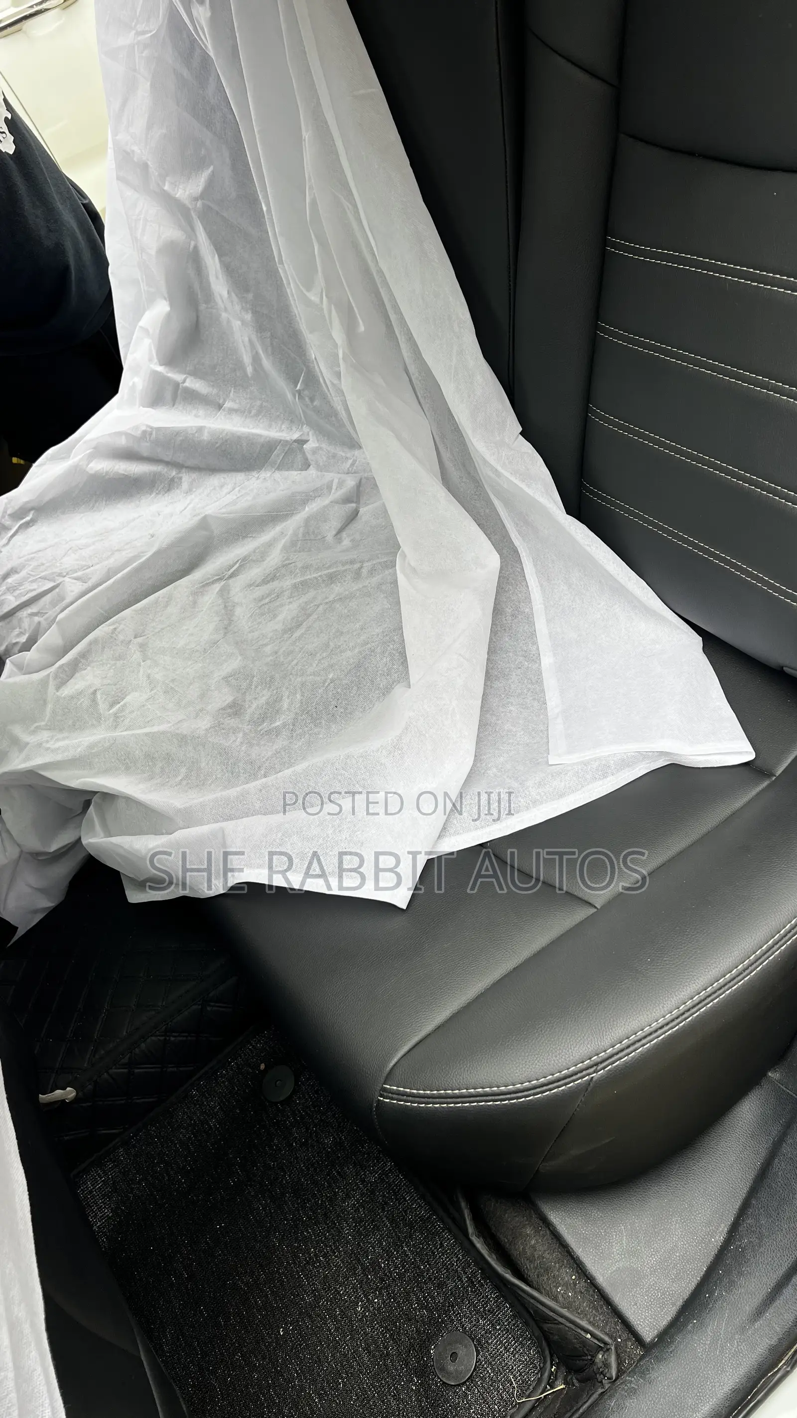 Toyota RAV4 2023 White