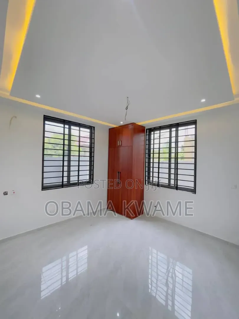 4bdrm House in Laryea Homes, Lake Side Estate for sale