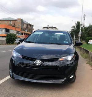 Toyota Corolla 2018 Black