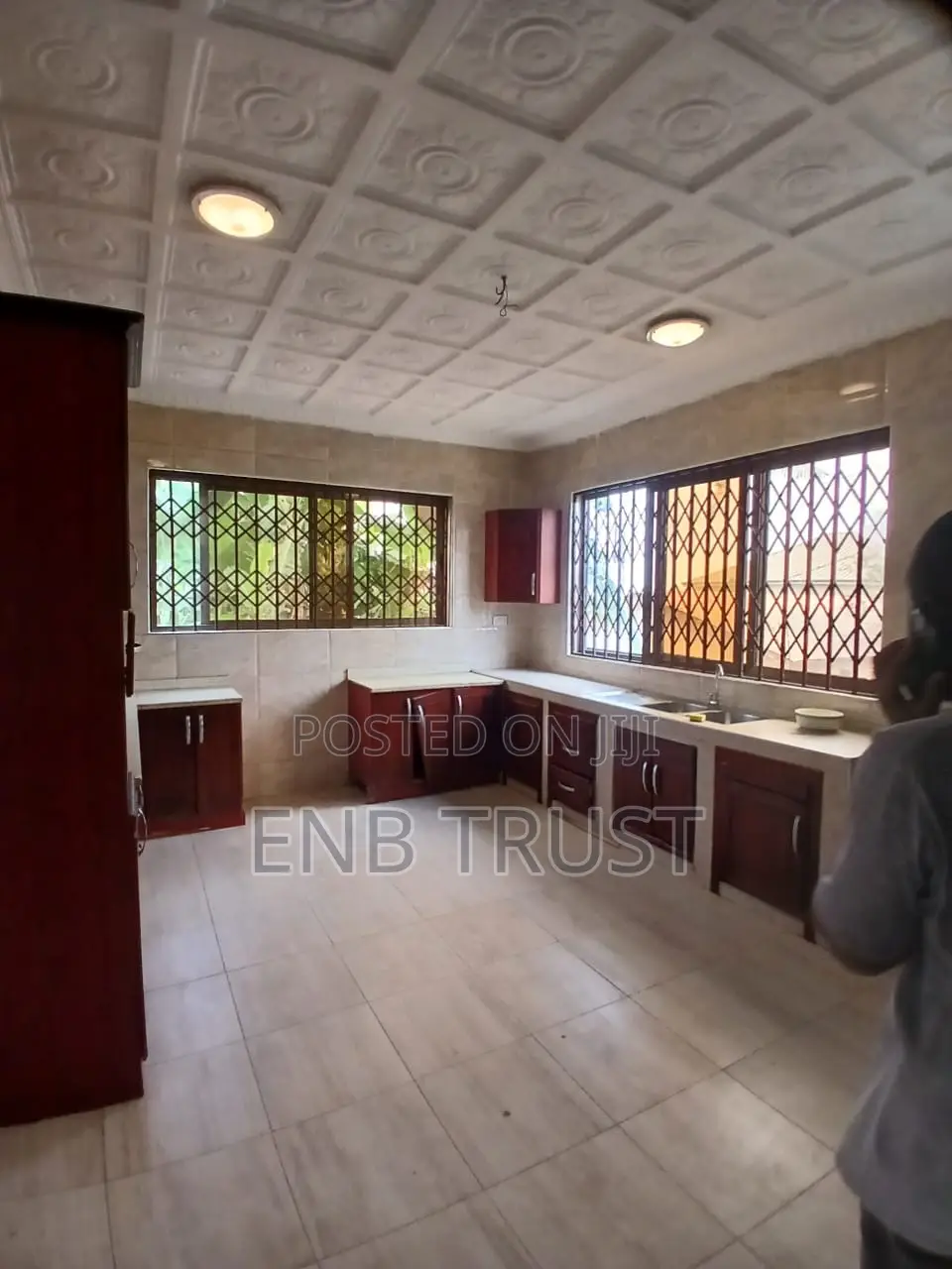 4bdrm House in Ofankor Barrier, Post Office Area for rent