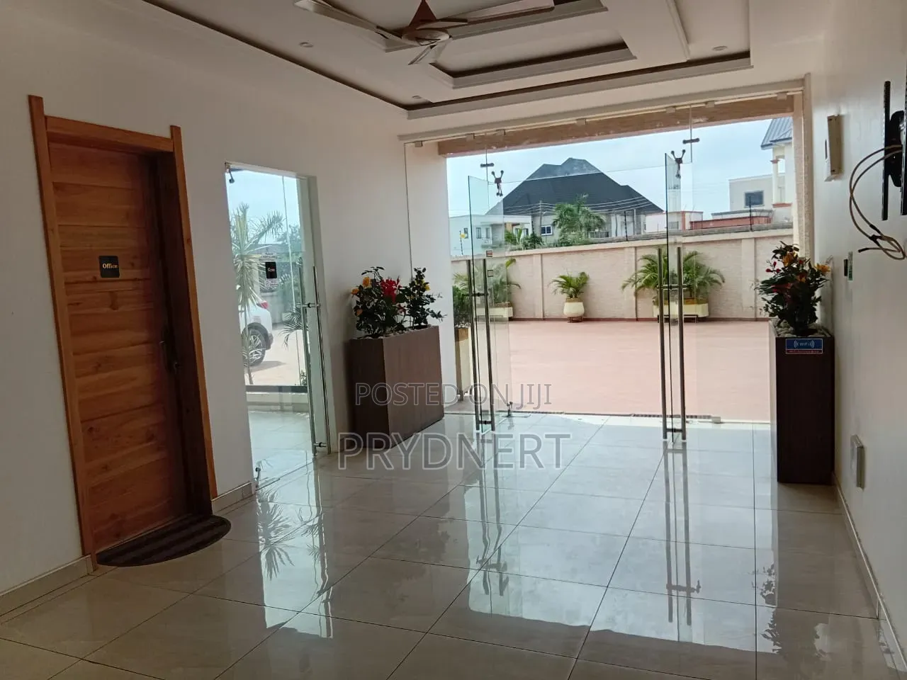 2bdrm Apartment in C25, Community 25 for rent