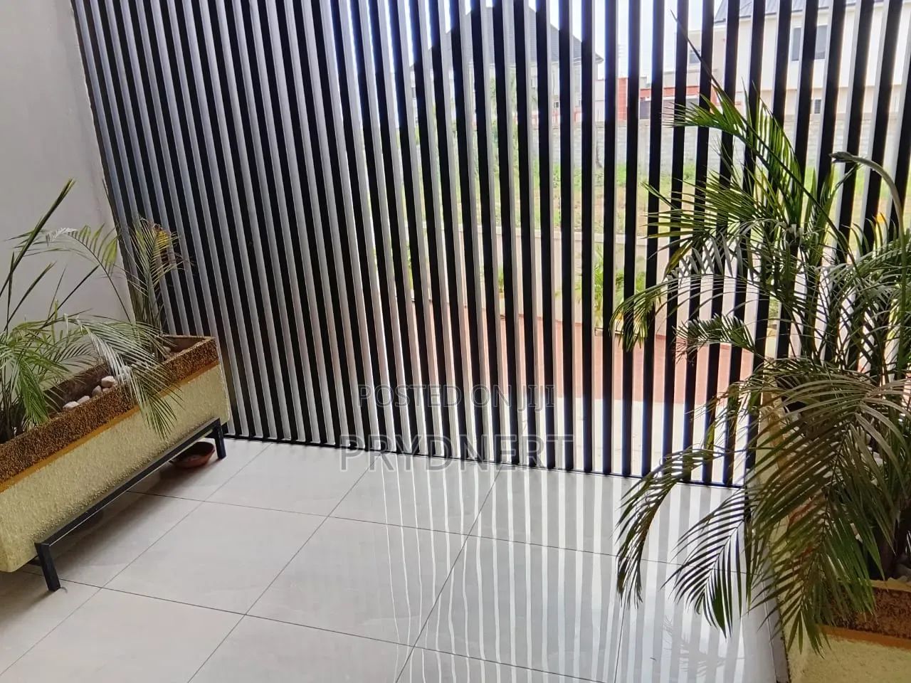 2bdrm Apartment in C25, Community 25 for rent
