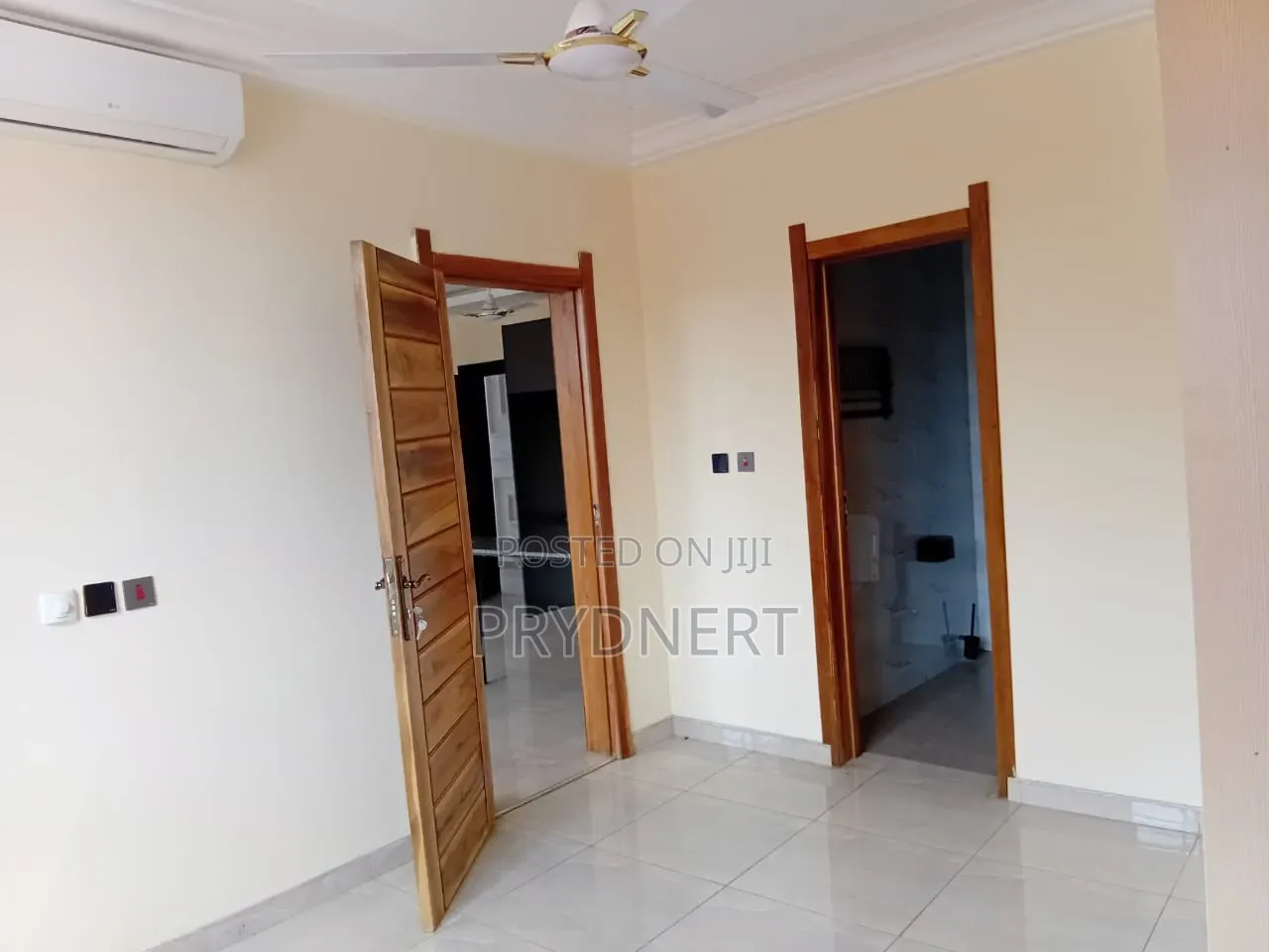 2bdrm Apartment in C25, Community 25 for rent