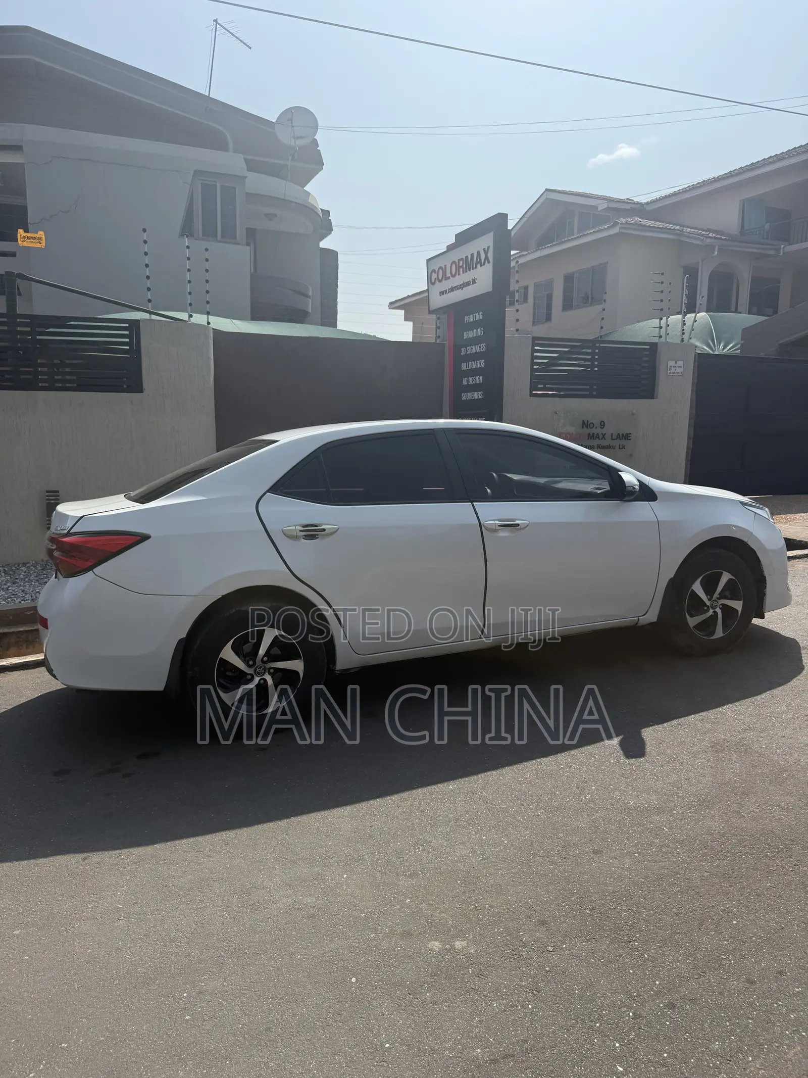 Toyota Corolla 2019 White