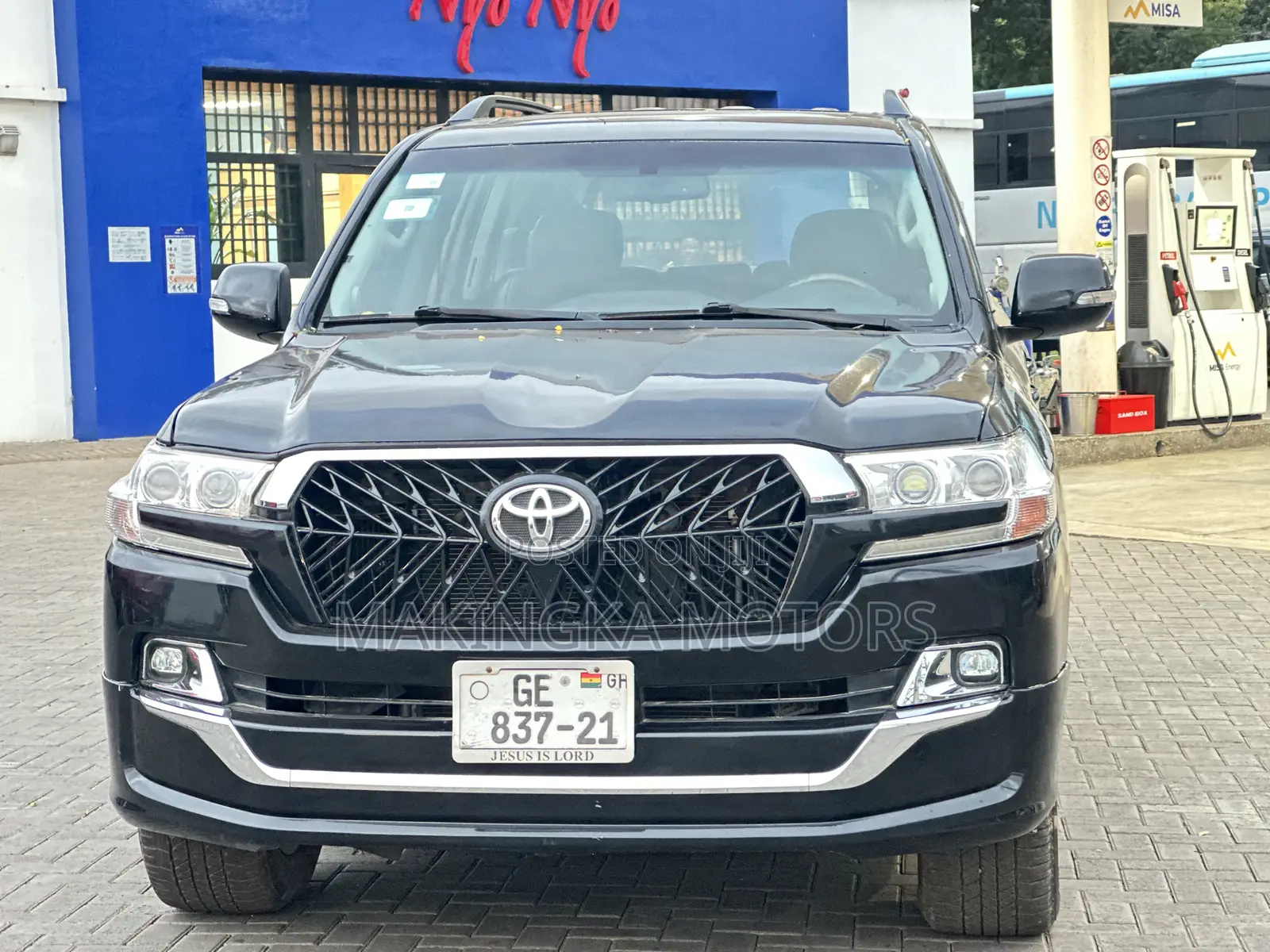 Toyota Land Cruiser 4.5 V8 DLX 2014 Black
