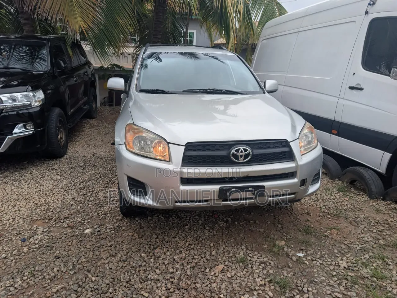 Toyota RAV4 2010 Silver