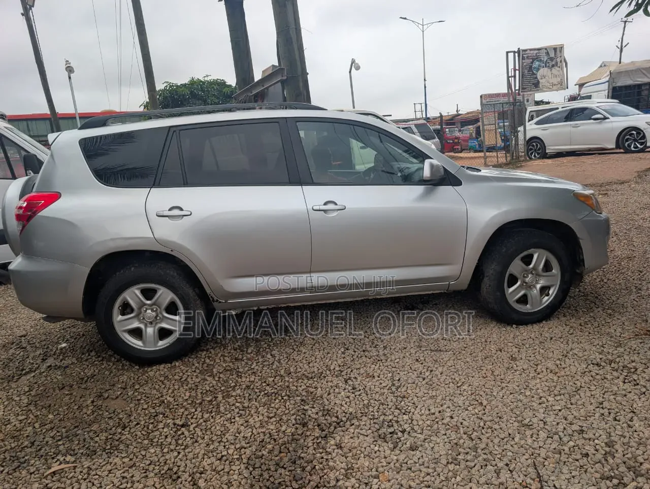 Toyota RAV4 2010 Silver