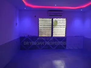 1bdrm House in Spintex Road:- Hall, Baatsona Total for rent