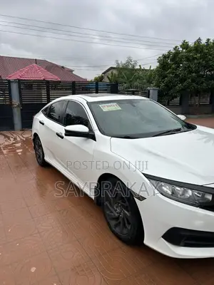 Honda Civic EX Sedan 2018 Off white