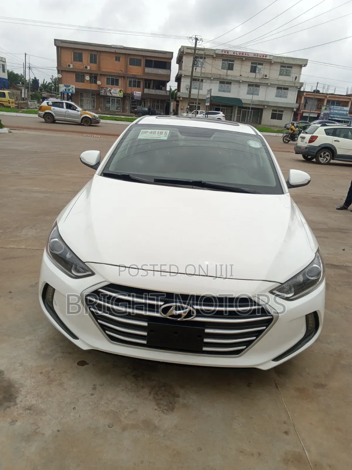 Hyundai Elantra 2018 White