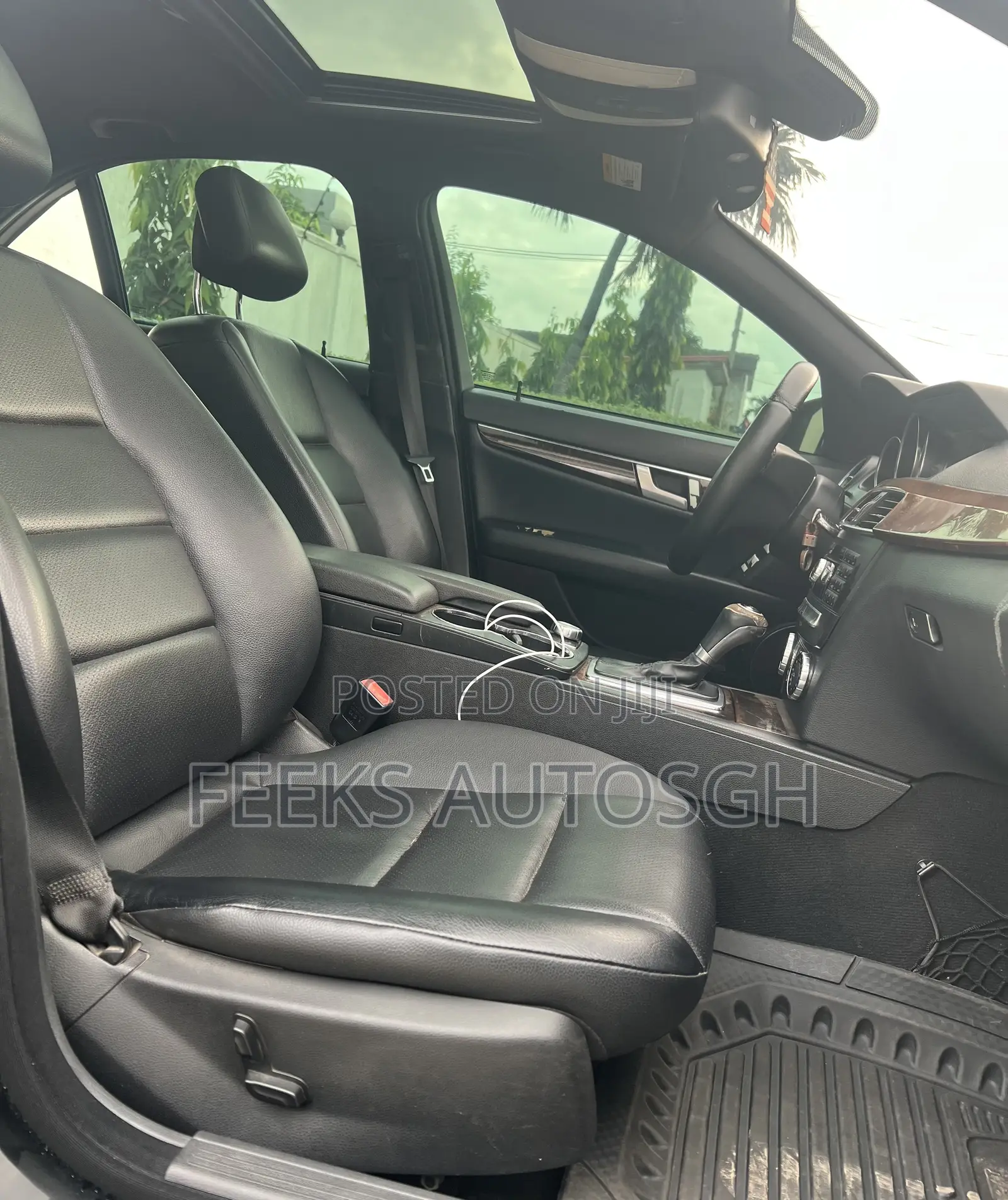 Mercedes-Benz C250 2014 Black