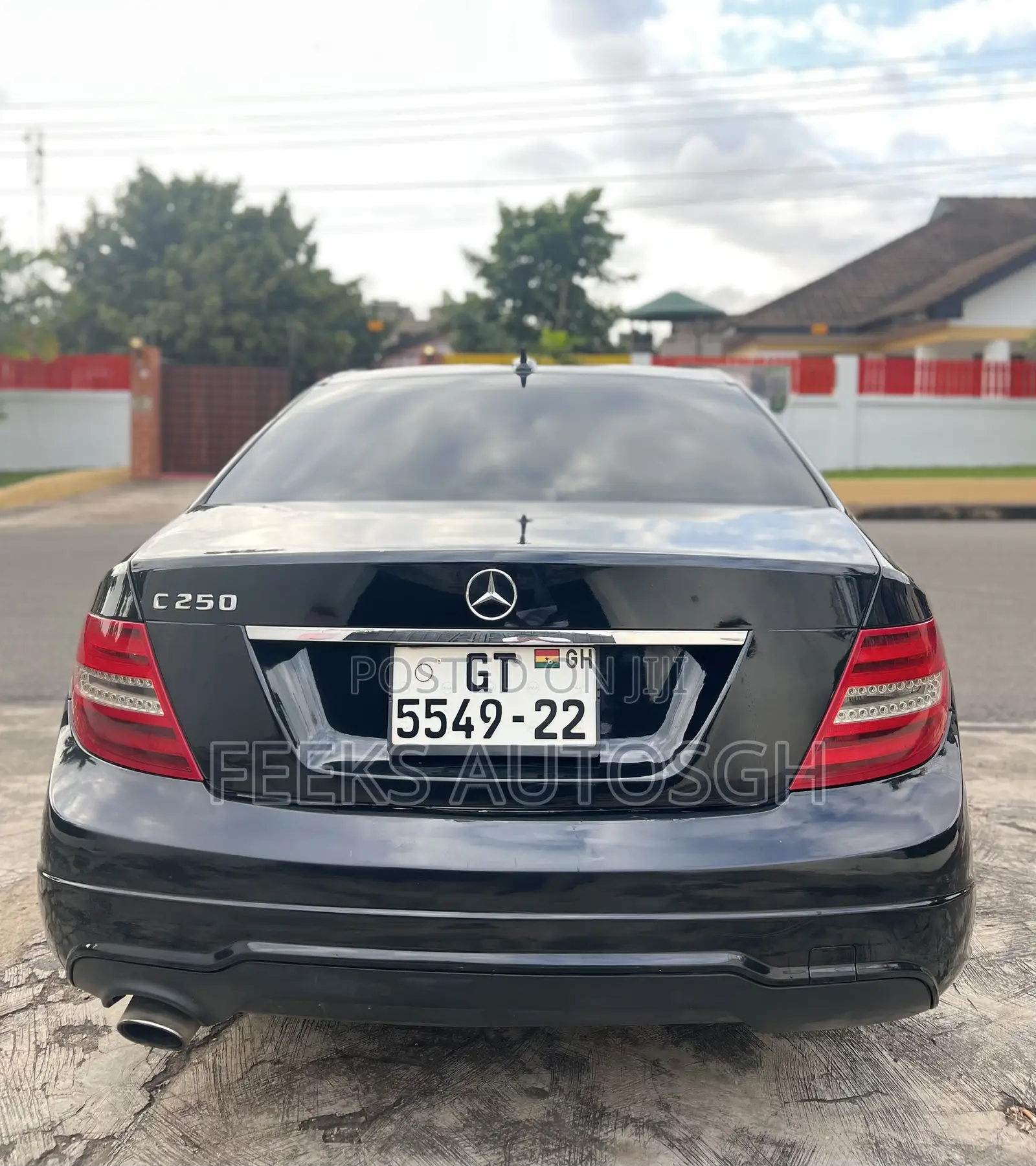 Mercedes-Benz C250 2014 Black