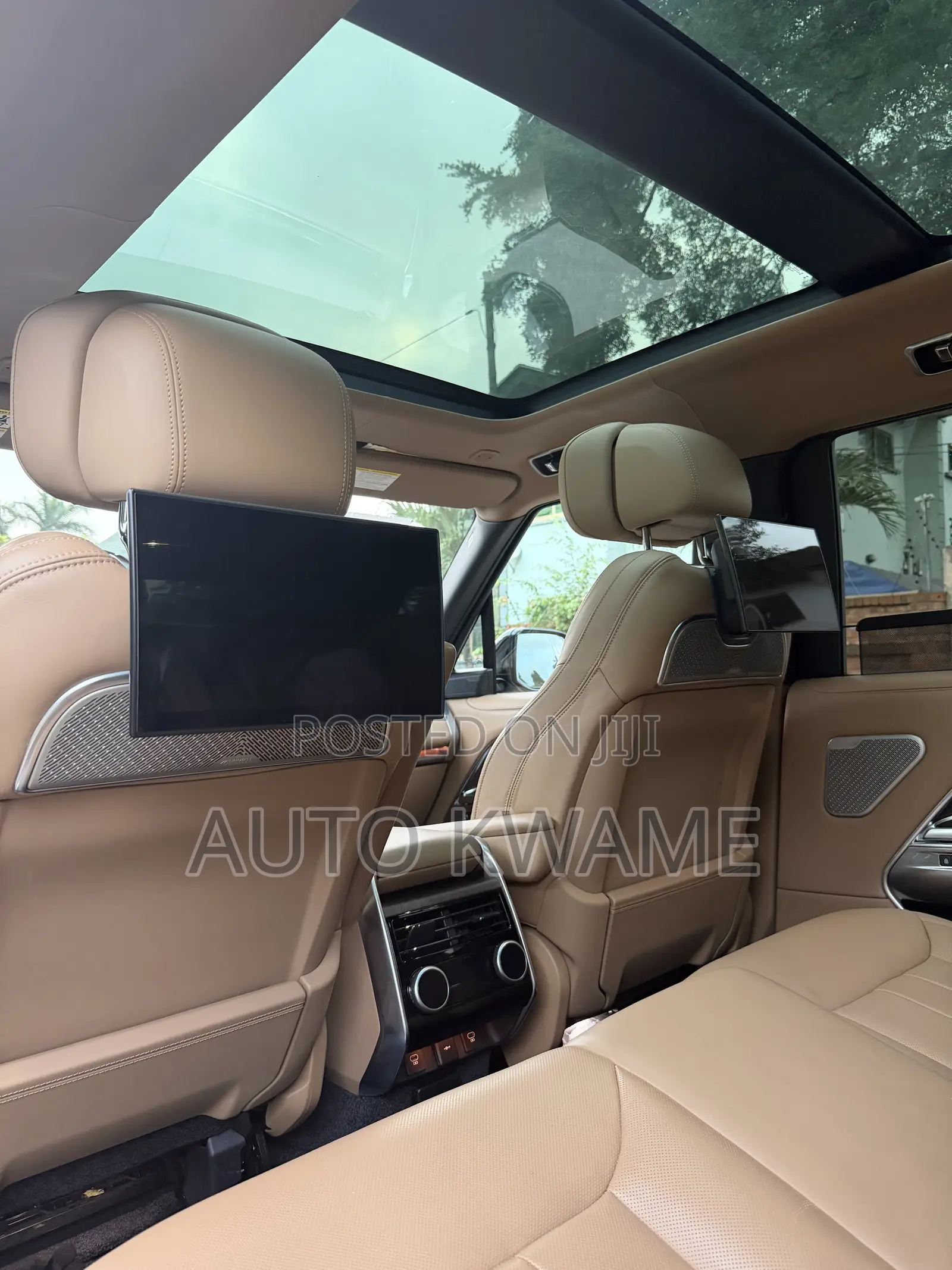 Land Rover Range Rover Vogue 2023 Blue