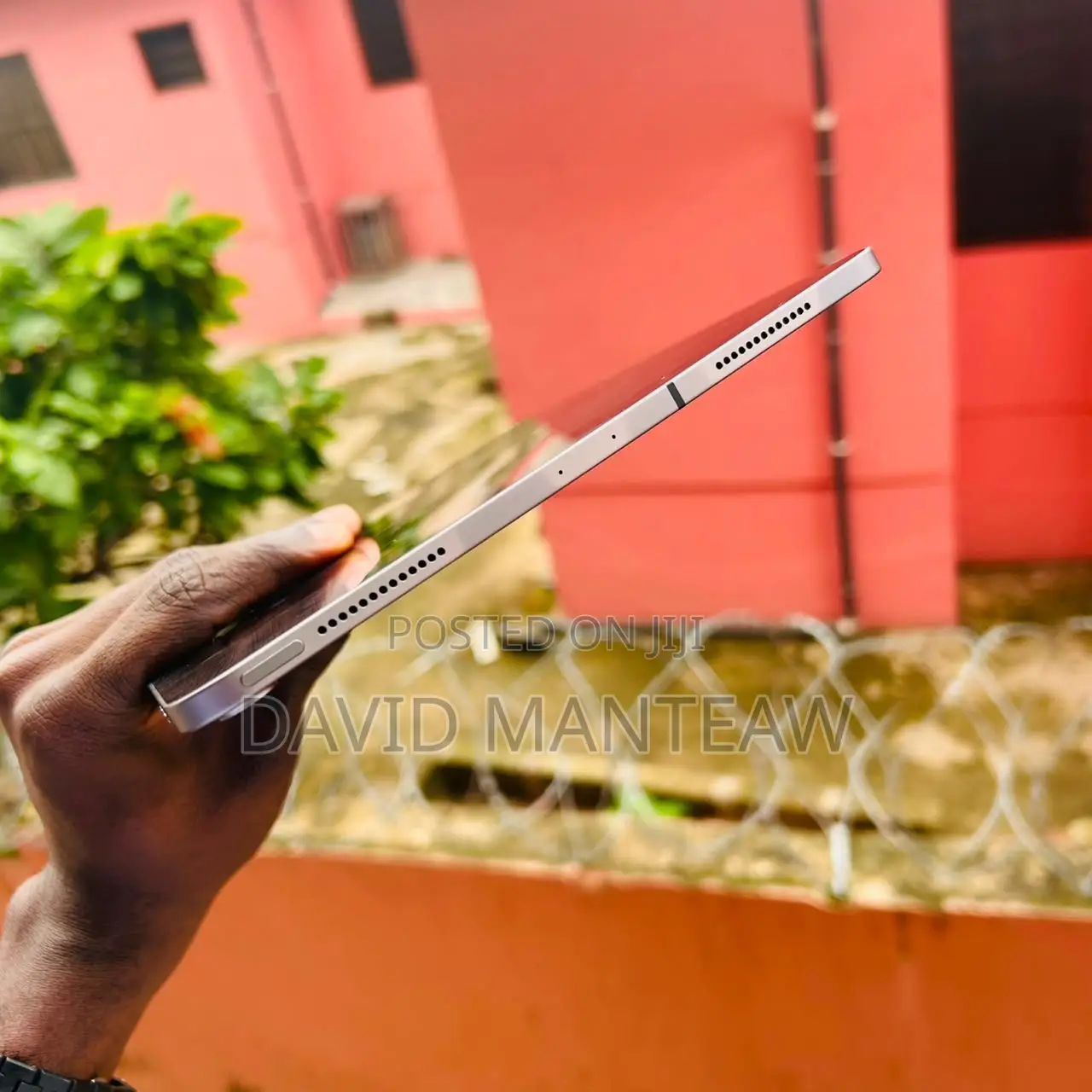 Apple iPad Pro 12.9 (2022) 256 GB Black