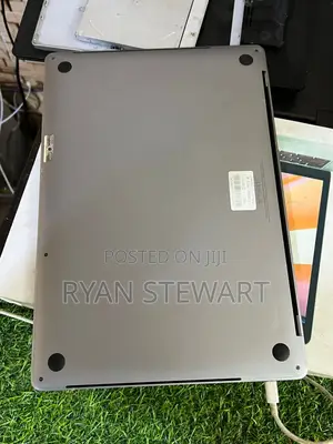 Laptop Apple MacBook Pro 2019 32GB Intel Core i9 SSD 1T