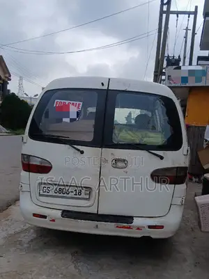 Hyundai H-100 2003 White