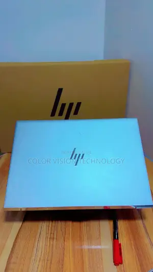 Laptop HP Envy 13t 8GB Intel Core i5 SSD 256GB