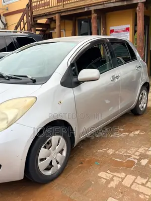Toyota Vitz 2010