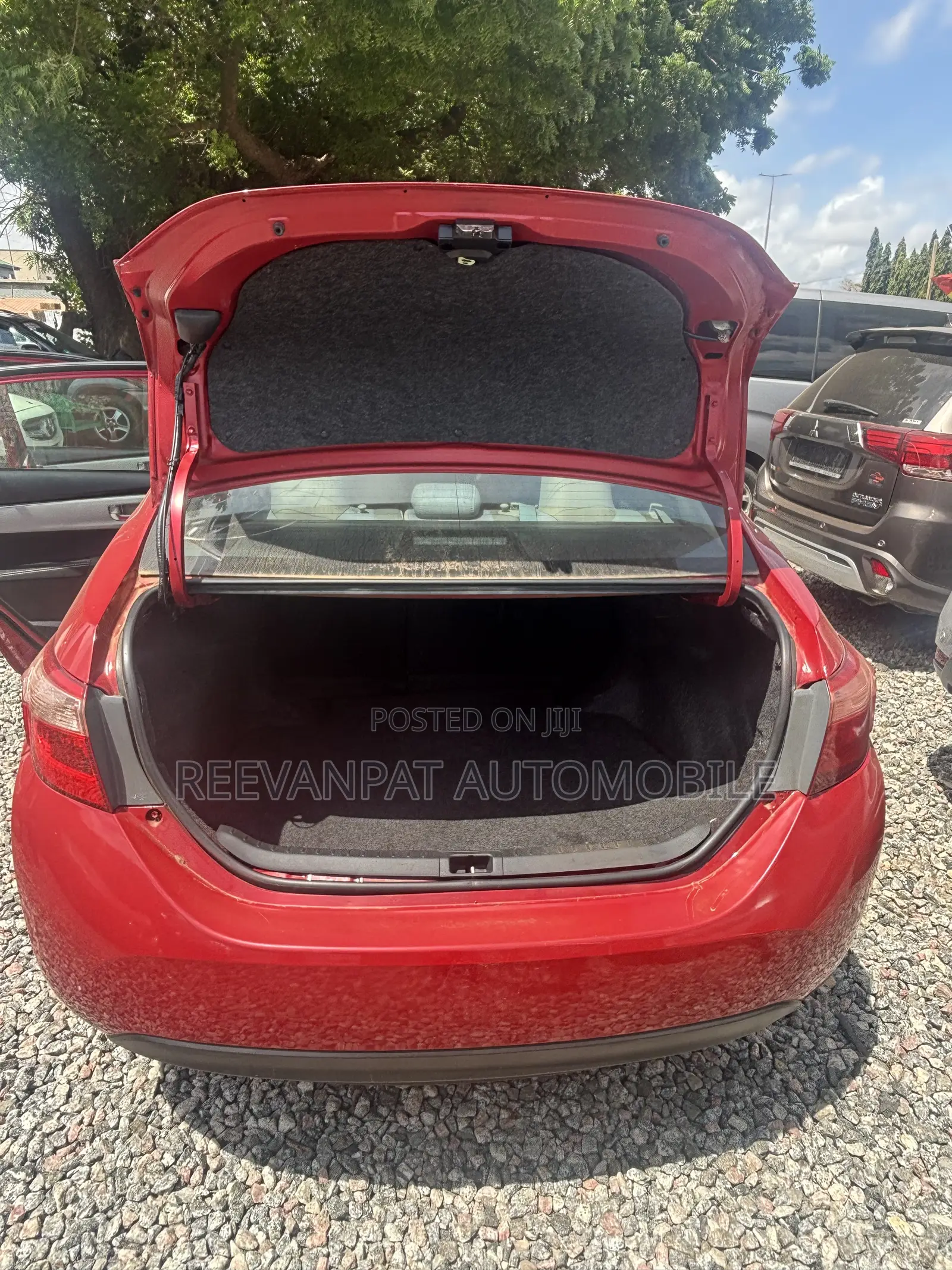 Toyota Corolla 2016 Red