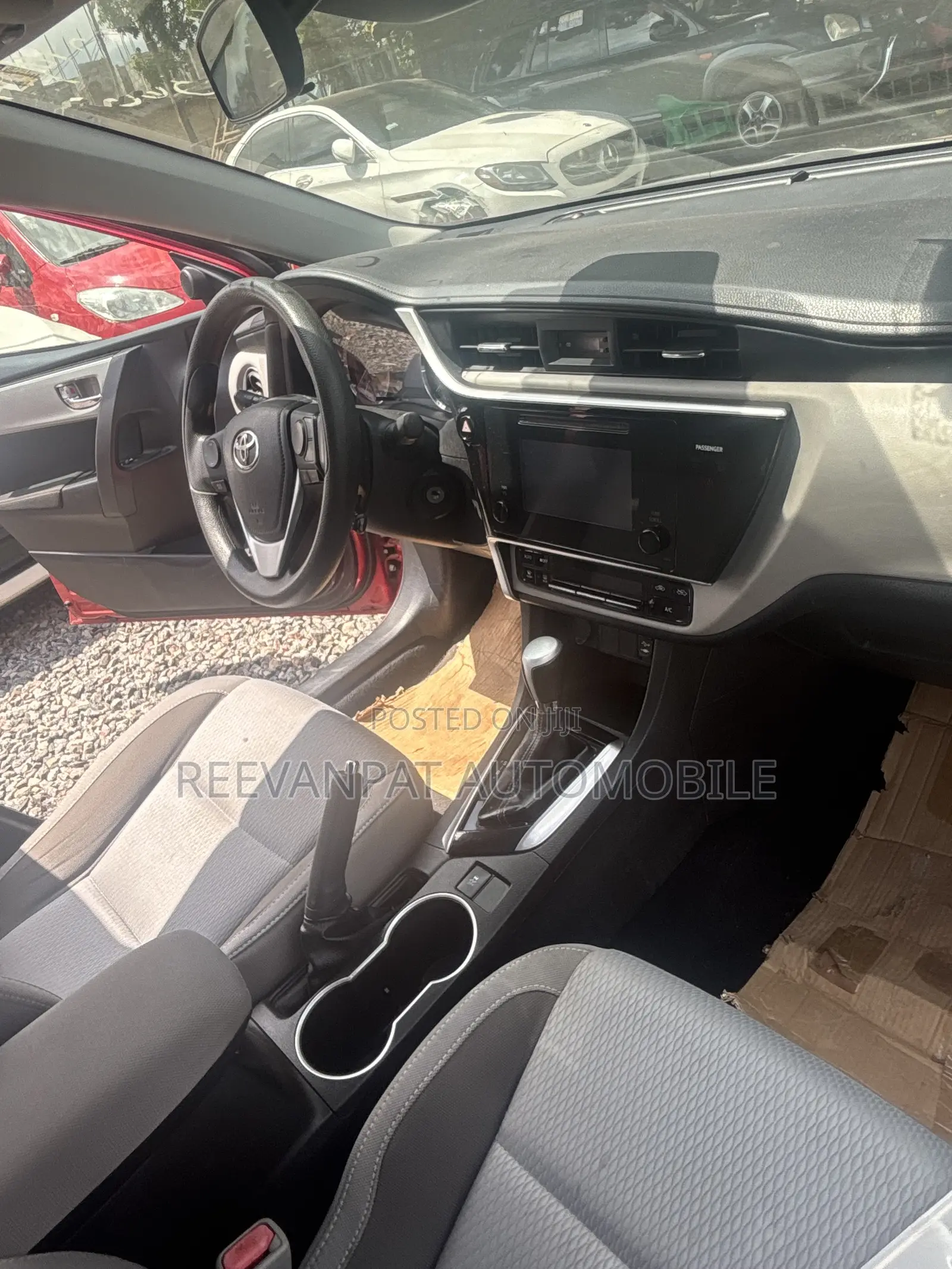 Toyota Corolla 2016 Red
