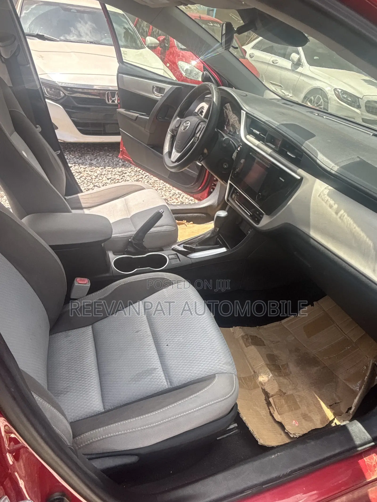 Toyota Corolla 2016 Red