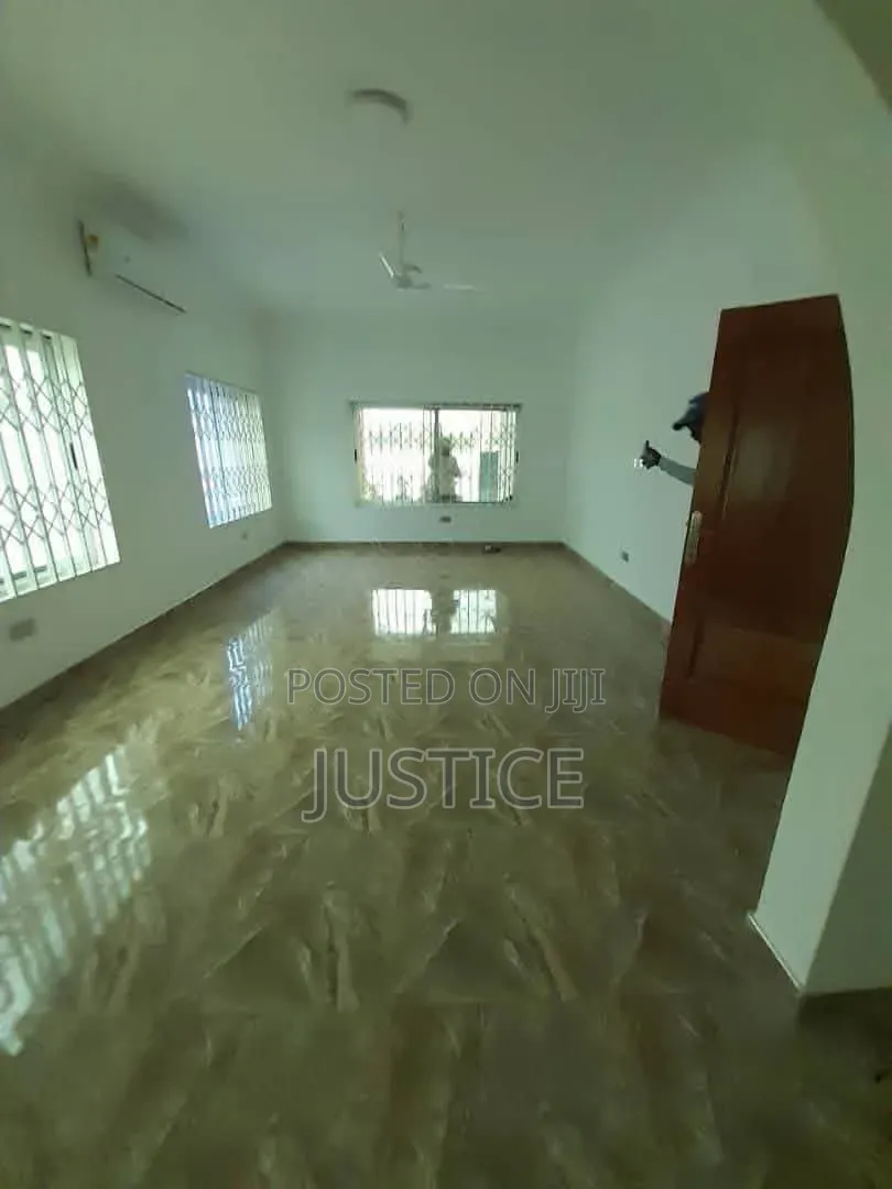 4bdrm Duplex in Roman Ridge, Prisons School Area for rent