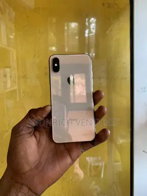 Apple iPhone XS 64 GB Gold