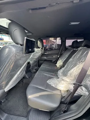 Toyota Land Cruiser Prado 2025 Black