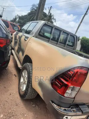 Toyota Hilux Revo Double Cab Deisel 2.8 AWD 2017 Green