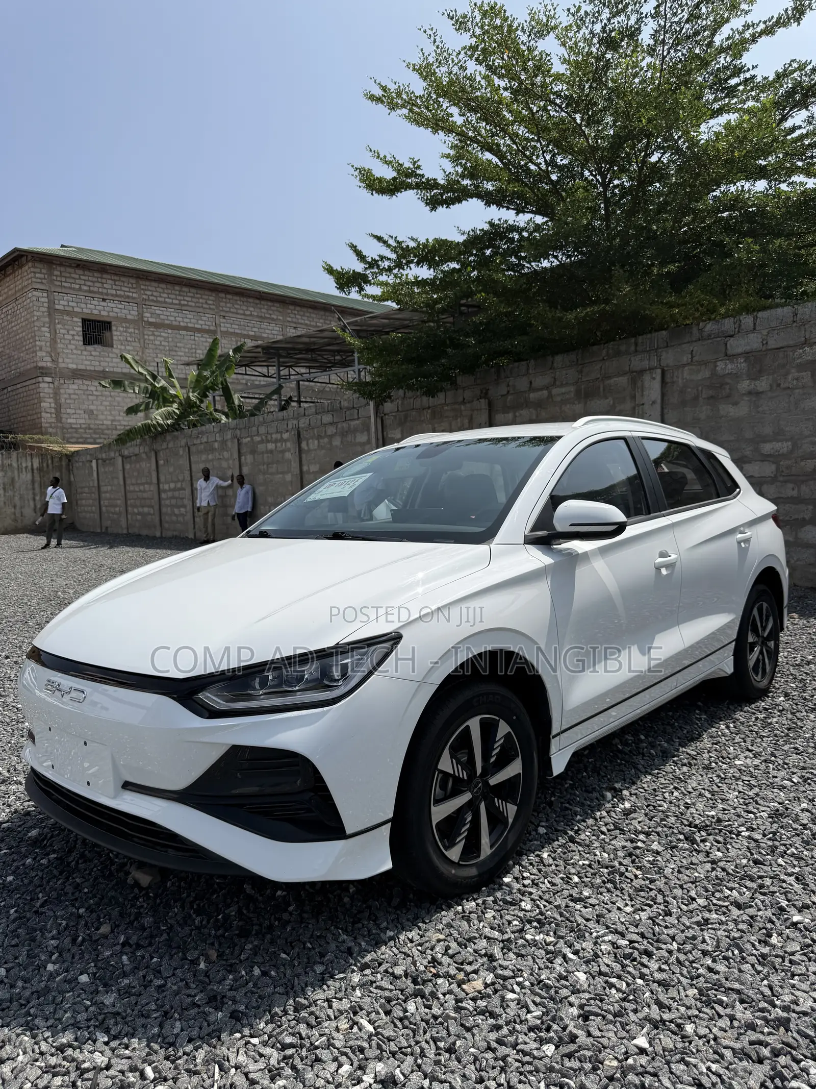 New BYD E2 43 kWh 94 hp FWD 2024 White