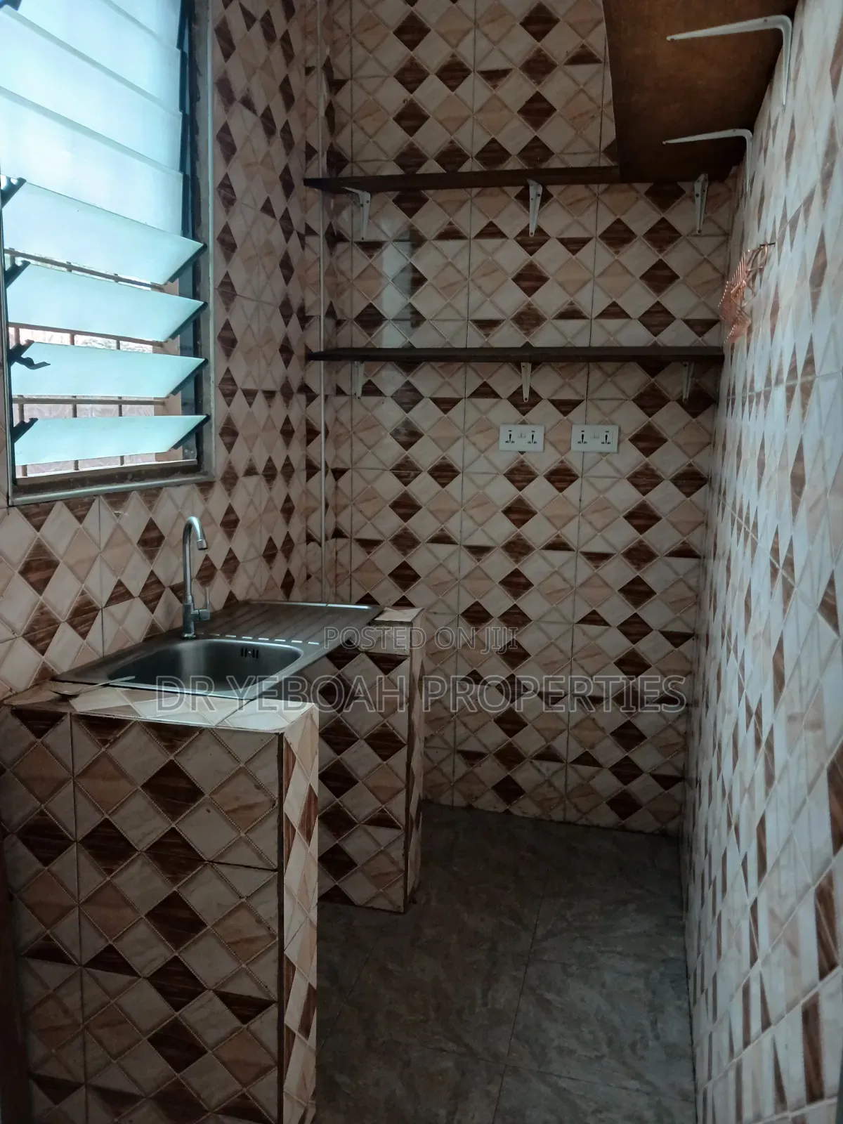 1bdrm Apartment in Spinntex Road Shell, Coca Cola for rent