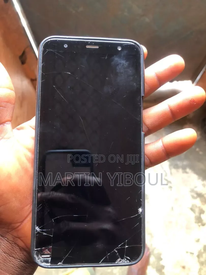 Samsung Galaxy J4 Plus 32 GB Black